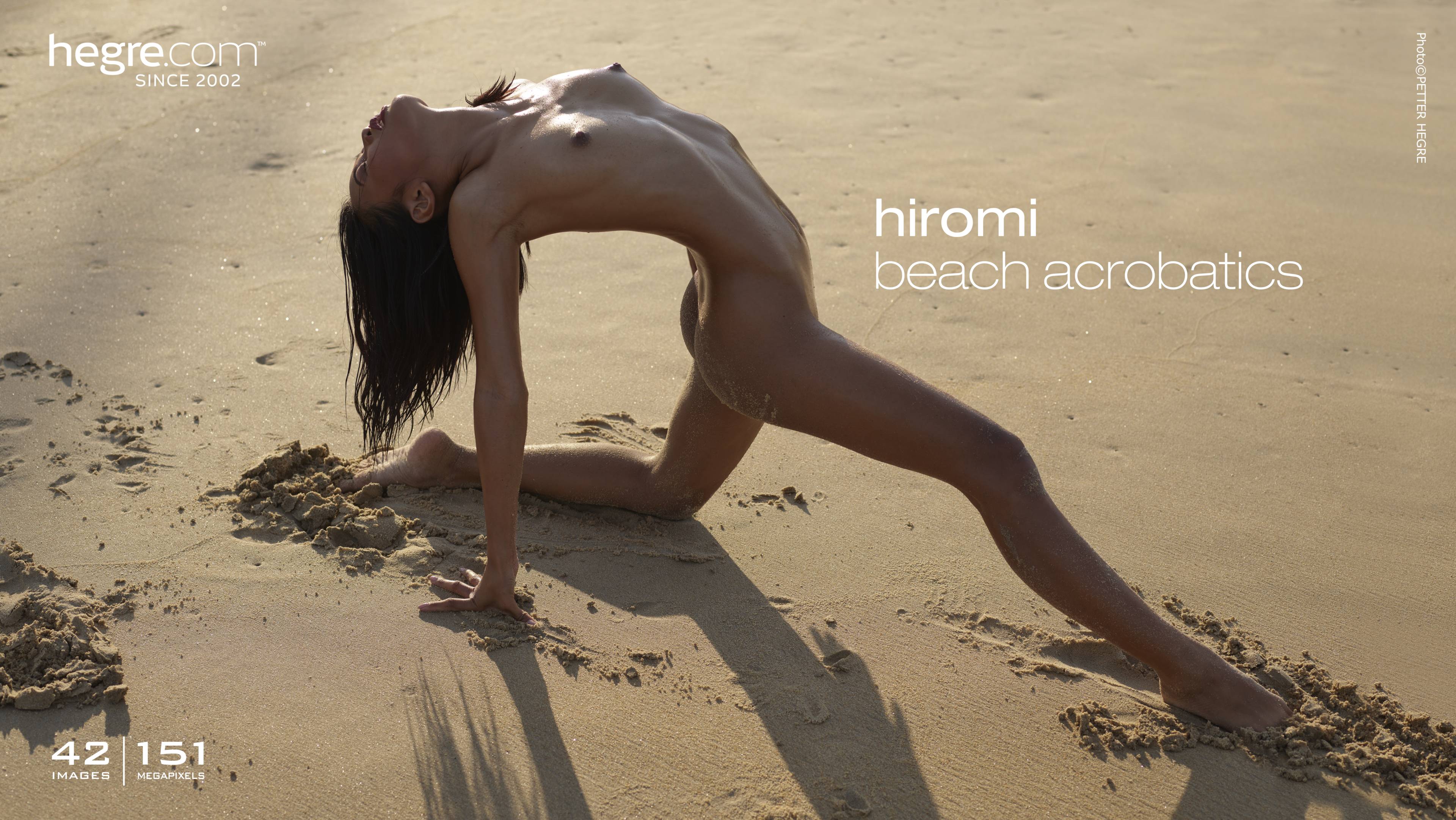 hiromi beach acrobatics board