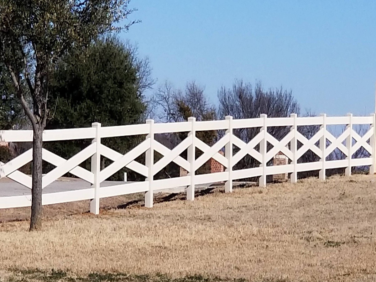 best fence Builder near Baton Rouge LA