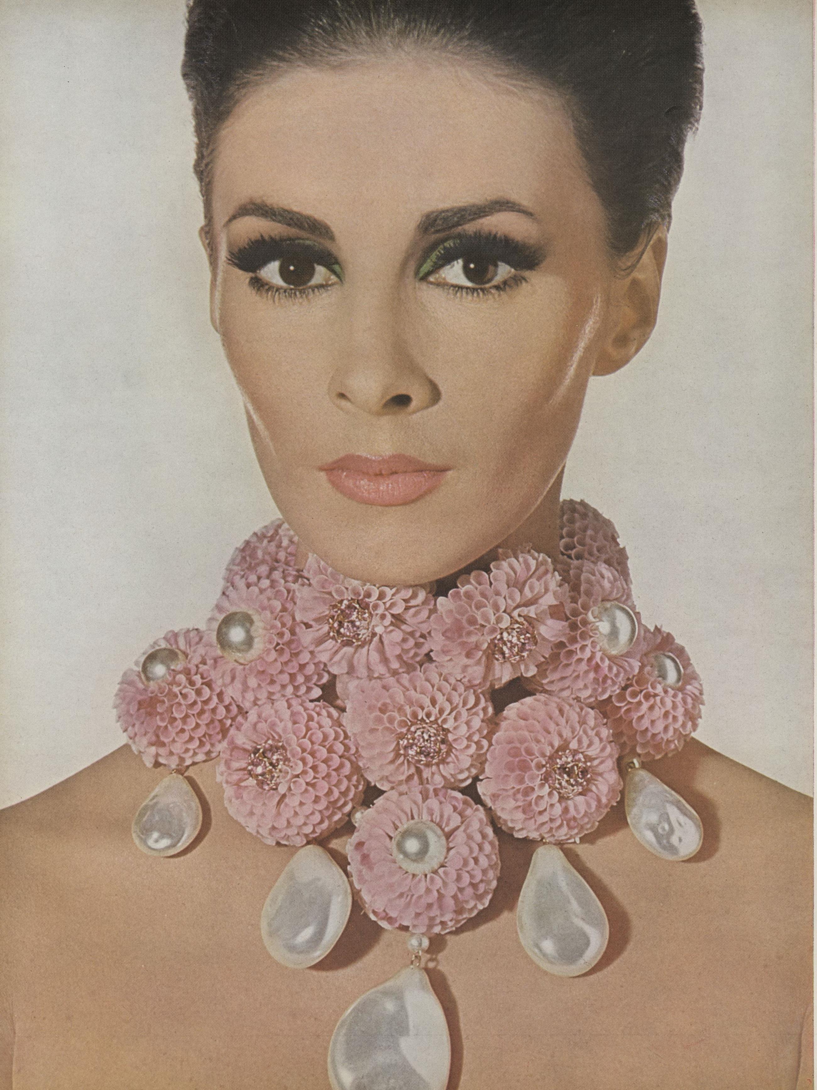 Beauty Penn US Vogue February 1 st 1965 05