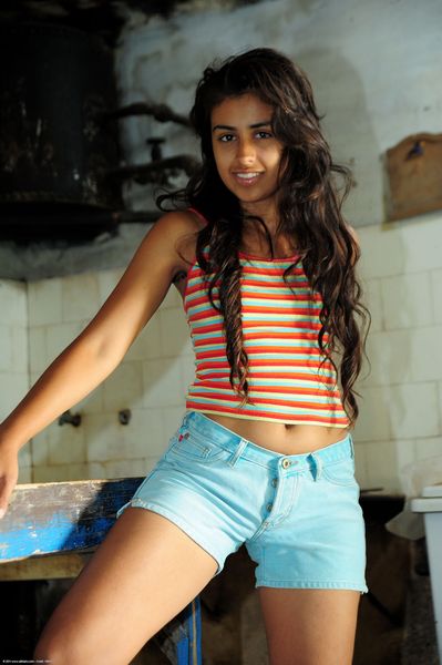 [Image: 127760480_0003.jpg]