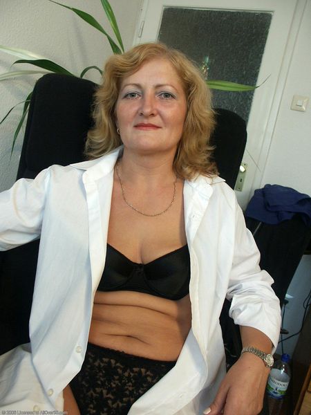 [Image: 128563369_0019.jpg]