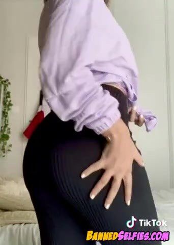 Chanel – Banned Tease College Girl On Instagram