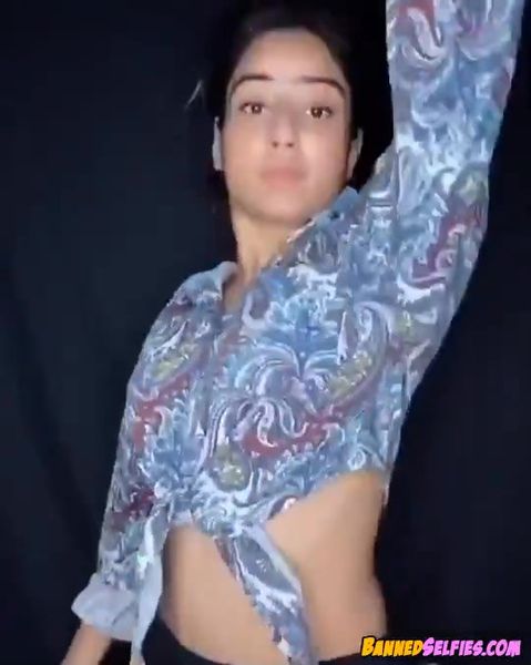 Dakota – First Time Nude Tiktok