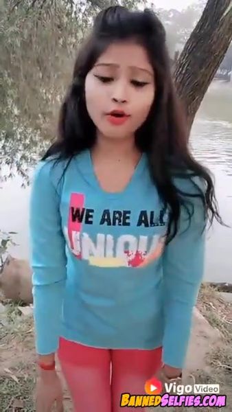 Jazlynn – Shy Hot Nude Tease Teen On Tiktok