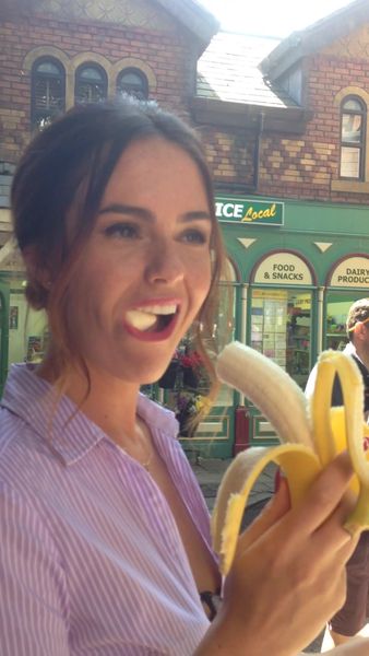 Jennifer Metcalfe (actress)